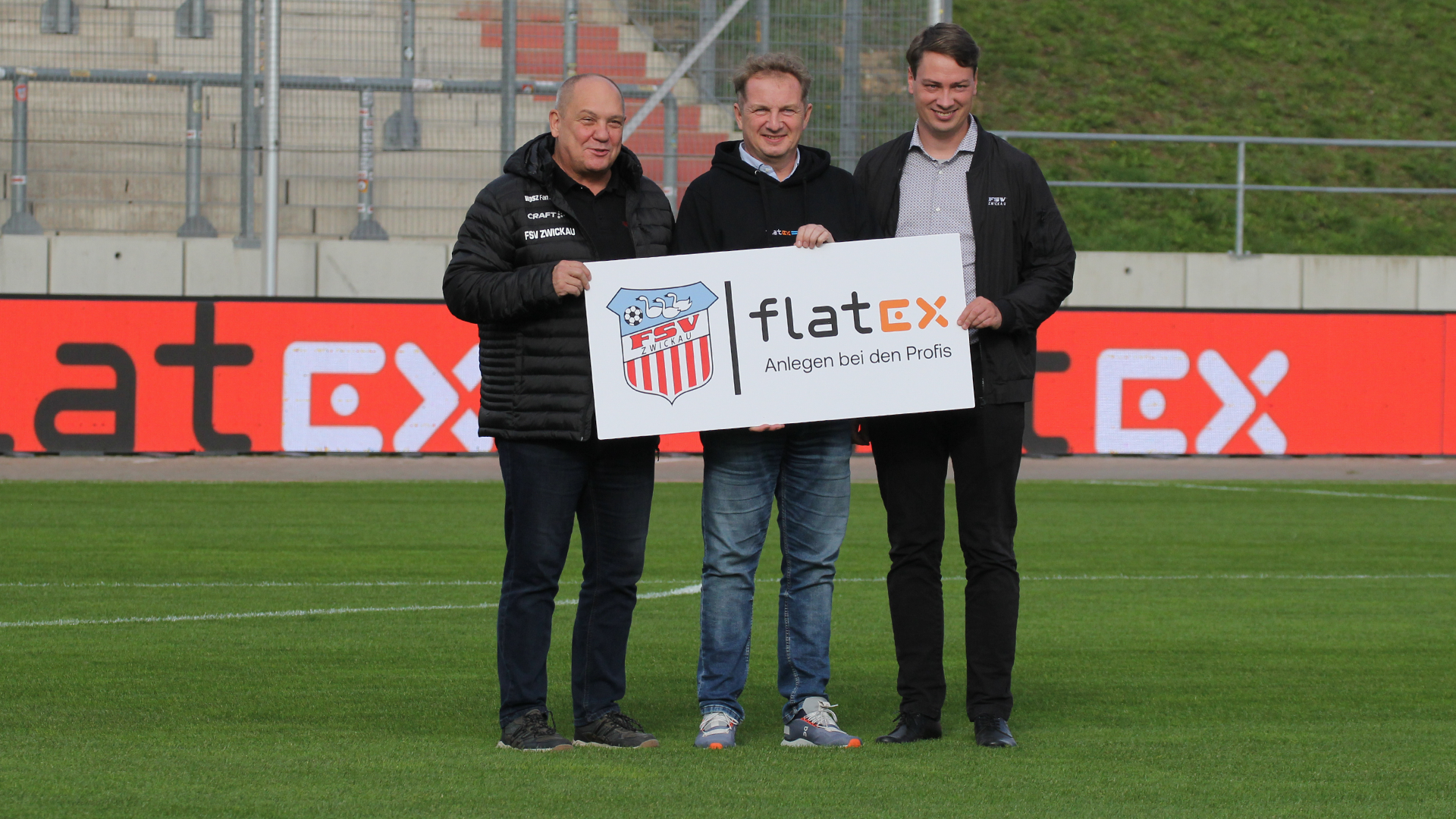 flatex wird neuer Business- und Werbepartner des FSV Zwickau